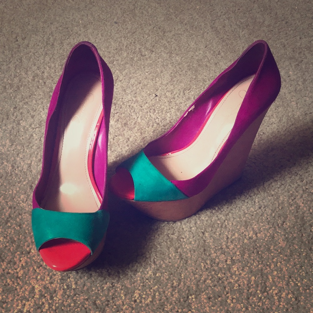 Jessica Simpson wedged heels